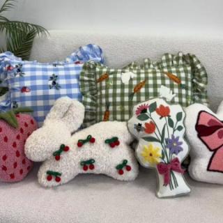 Spring Easter Pillow 